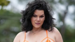 Angelina Castro Privacy Instagram Twitter OnlyFans Idade X Biografia Altura: 5'8" (ou 172 cm) Peso: 156 libras (ou 71 kg) Tipo de corpo: Gordinho Medidas: 49-28-42 Tamanho do sutiã/copa: 42H Peitos: Real (implantes removidos)...